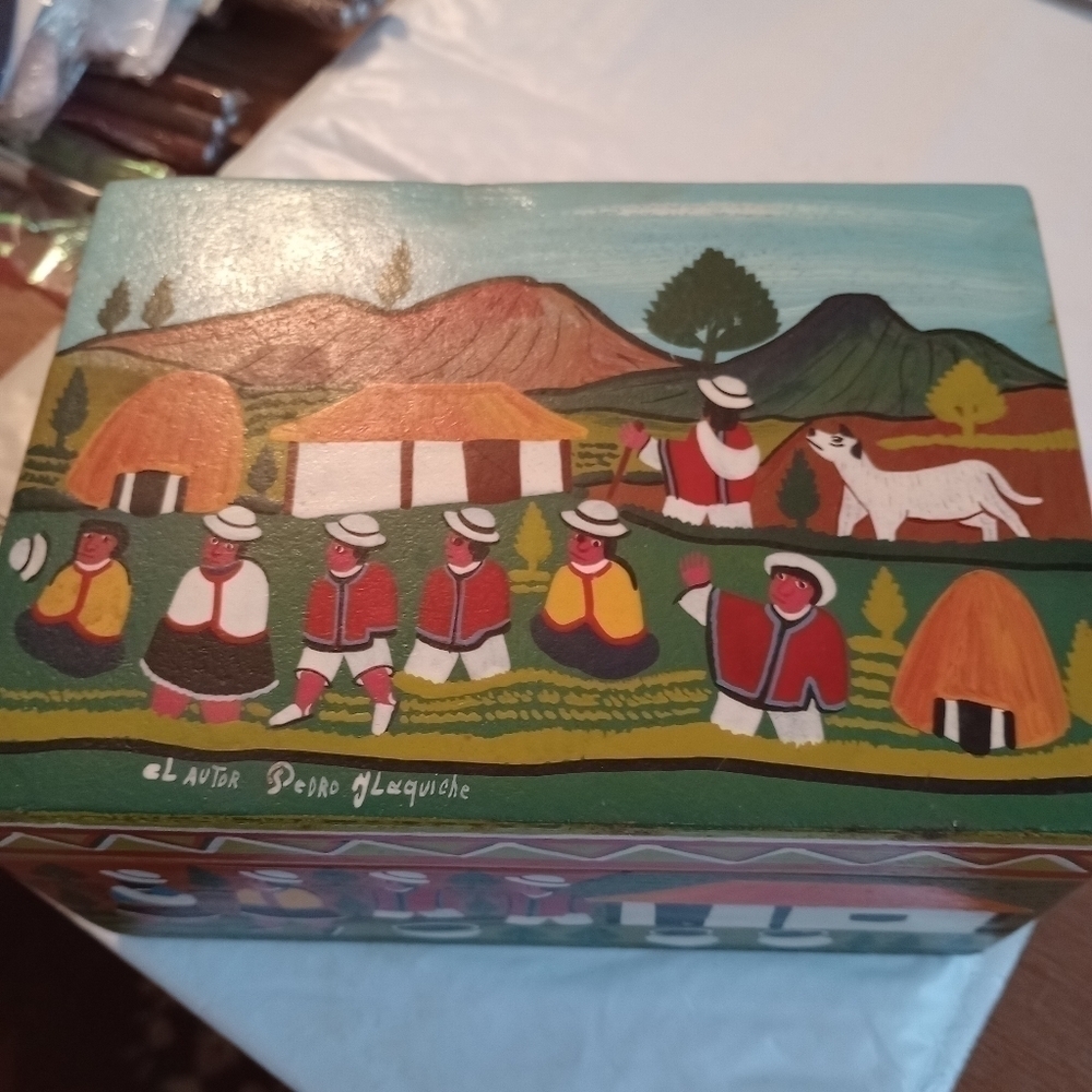 Signed Jewelry Box by Ecuadorian Artist Pedro Y LaQuiche